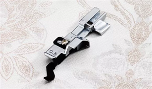 Husqvarna Accessories - Overlocker FT. Blind Hem Foot 0.5 mm