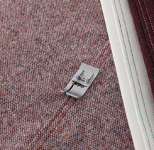 Brother Accessory: F082AP Bi-Level Foot Left - 7mm models