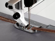 Husqvarna Machine Feet: 7-Hole Cord with Threader