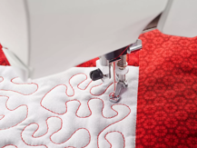 Husqvarna Machine Feet: CLOSED FREE MOTION SPRING FOOT