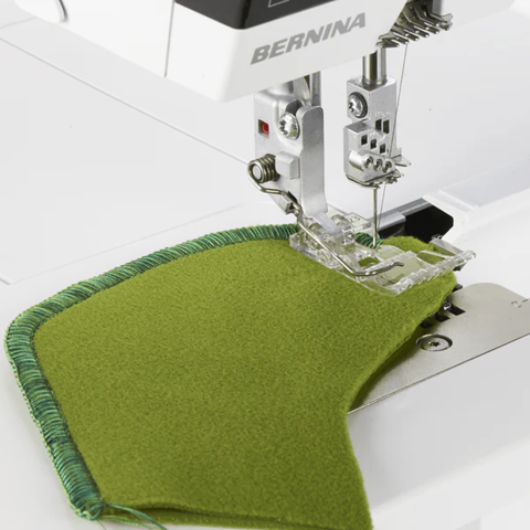 Bernina Overlocker Feet: L890 Curve - C23