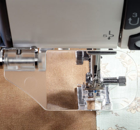 Janome accessories-Optic Magnifier (Attach to Face Plate - Long metal arm - 20 strength only) BP  