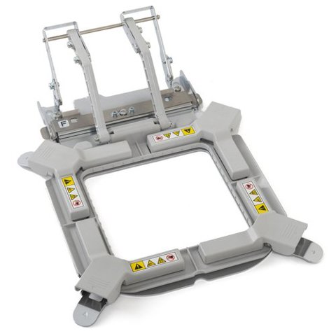 Brother Accessory: Versatile Magnetic Frame M 100 x 100mm - PR models (check suitability)